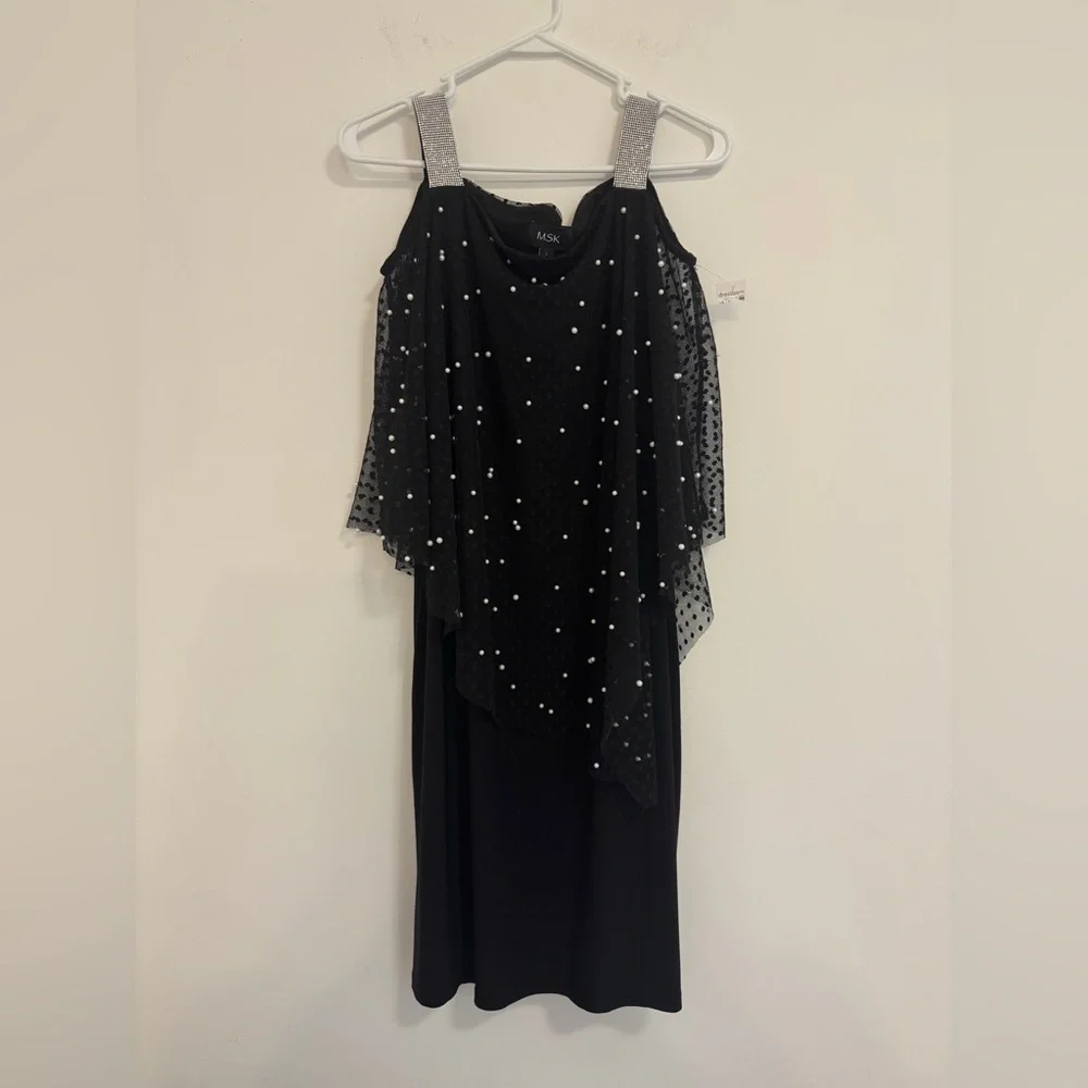 Elegant Black and Silver Women's Dress - Picture 1 of 7